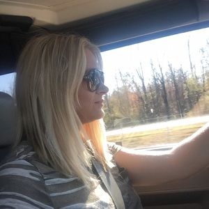 Meet your Posher, Jodi